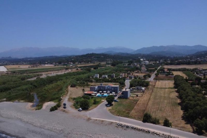 Tavronitis Kreta, Tavronitis: Erstklassiges Strandgrundstück mit malerischem Meerblick zu verkaufen Grundstück kaufen